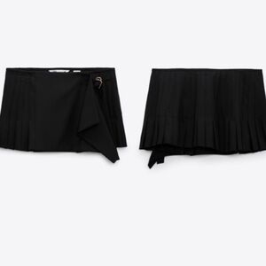 Zara Black Pleated Mini Skirt